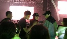 何猷君奚梦瑶娱乐爆料,豪门恋情背后的甜蜜与争议