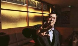 狗仔卓伟爆料新闻视频下载,狗仔团队揭秘明星幕后新闻视频